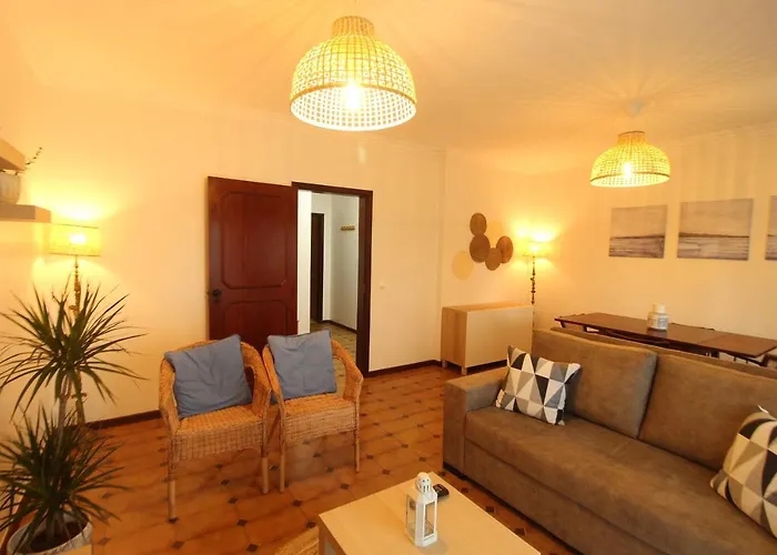 Retorta Do Pico - Local 카민하